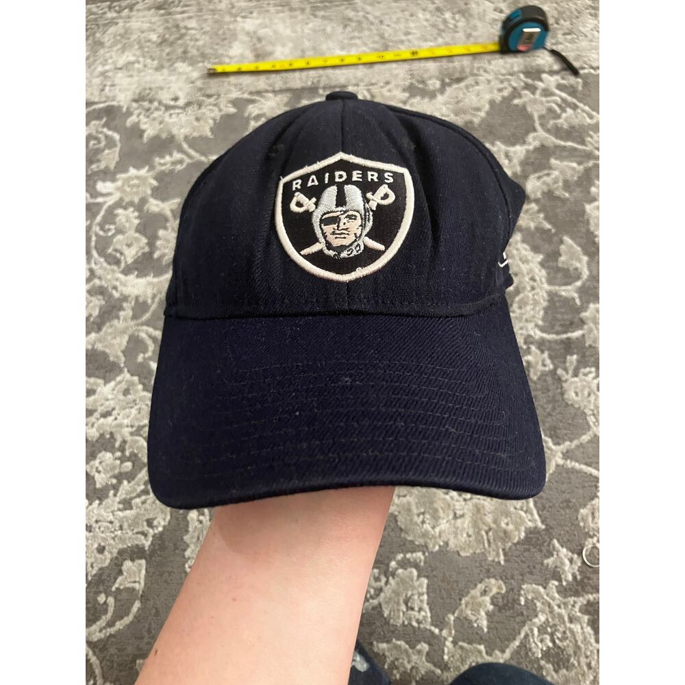 Oakland Raiders Reebok Authentic Sideline Hat NFL Football Cap OSFA Black
